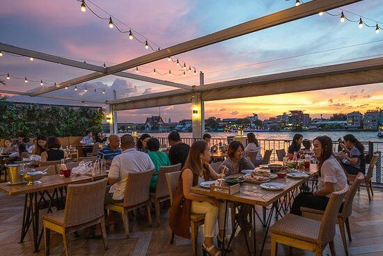 Savoey Restaurant Tha Maharaj